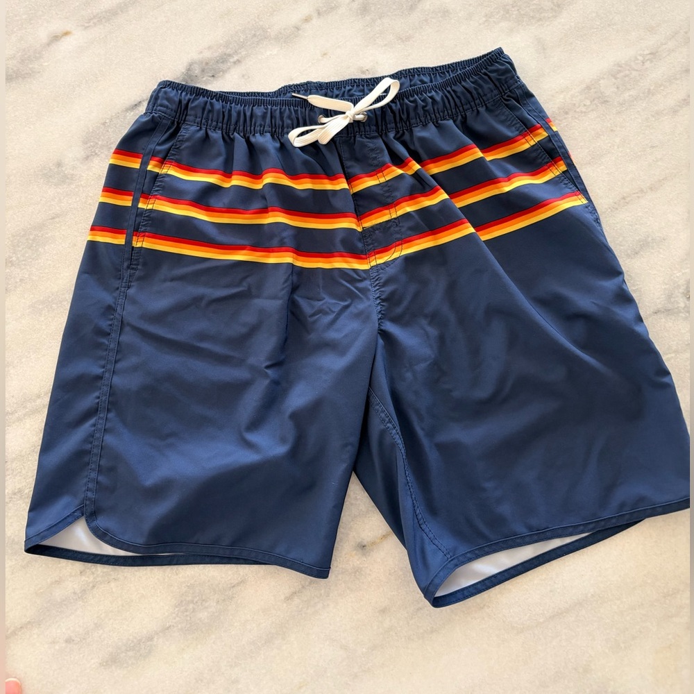 Fair Harbor Men’s Swim Trunks — Navy w/ Sunset Stripe — Size L